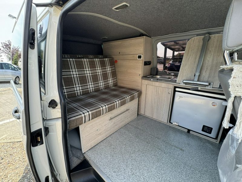 Volkswagen Transporter *FILM*Kamper*Webasto*AUTOMAT*Niski Przebieg* T5