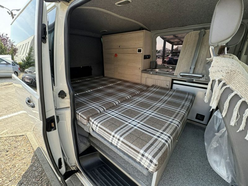 Volkswagen Transporter *FILM*Kamper*Webasto*AUTOMAT*Niski Przebieg* T5
