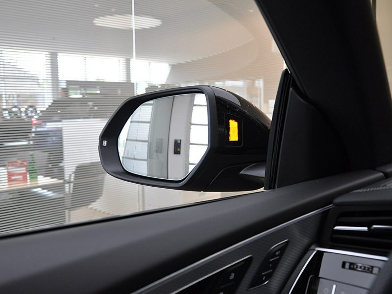 Audi SQ8 507KM Quattro Panorama B&OAdvanced MatrixLed TempomatACC Noktowizja