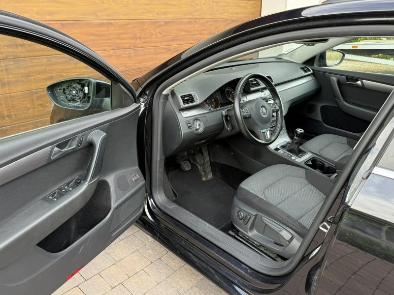 Volkswagen Passat 10r. super panorama system bezkluczykowy sam parkuje B7 (2010-2014)