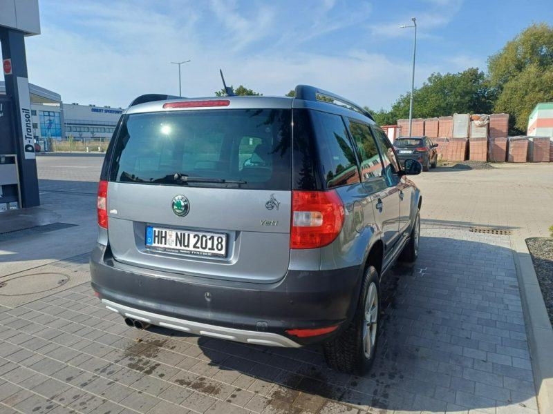 Škoda Yeti 4x4 ! Panorama ! Grzane fotele ! Parktornik ! Sam parkuje ! Okazja !!! I (2009-)