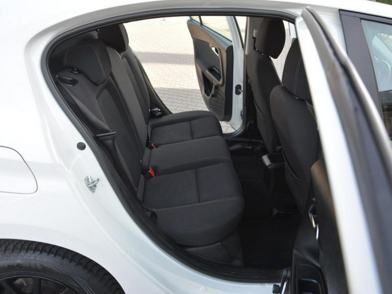 Fiat Tipo 1.4 16V(95km) 69 tys. km. Przebiegu Parktronic Jak nowy Alu Nowe Opony II (2016-)