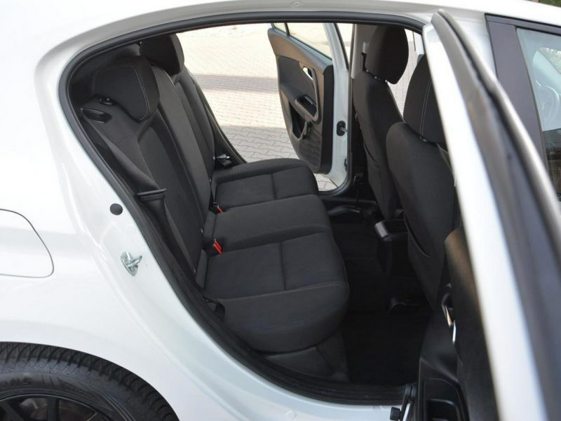 Fiat Tipo 1.4 16V(95km) 69 tys. km. Przebiegu Parktronic Jak nowy Alu Nowe Opony II (2016-)