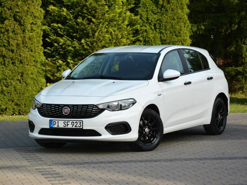 Fiat Tipo 1.4 16V(95km) 69 tys. km. Przebiegu Parktronic Jak nowy Alu Nowe Opony II (2016-)