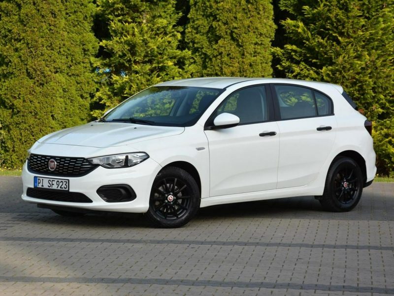 Fiat Tipo 1.4 16V(95km) 69 tys. km. Przebiegu Parktronic Jak nowy Alu Nowe Opony II (2016-)