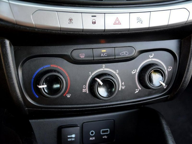 Fiat Tipo 1.4 16V(95km) 69 tys. km. Przebiegu Parktronic Jak nowy Alu Nowe Opony II (2016-)