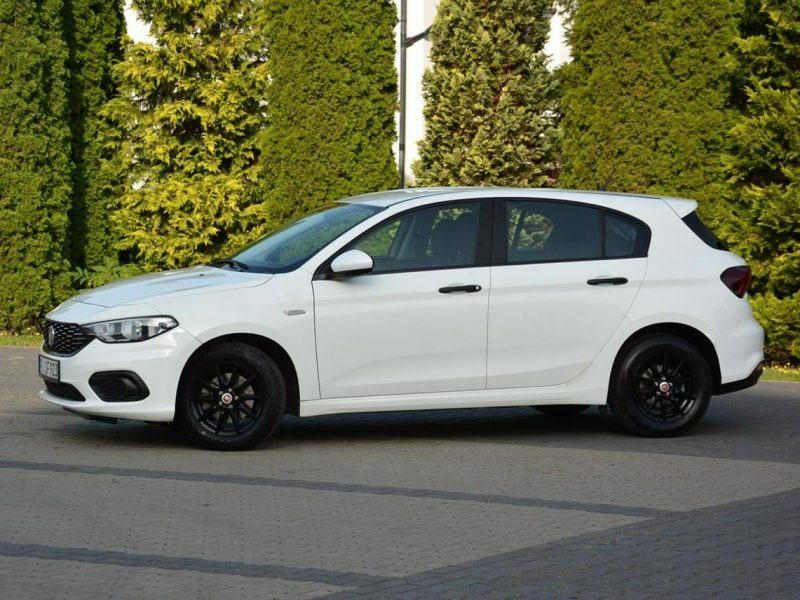 Fiat Tipo 1.4 16V(95km) 69 tys. km. Przebiegu Parktronic Jak nowy Alu Nowe Opony II (2016-)
