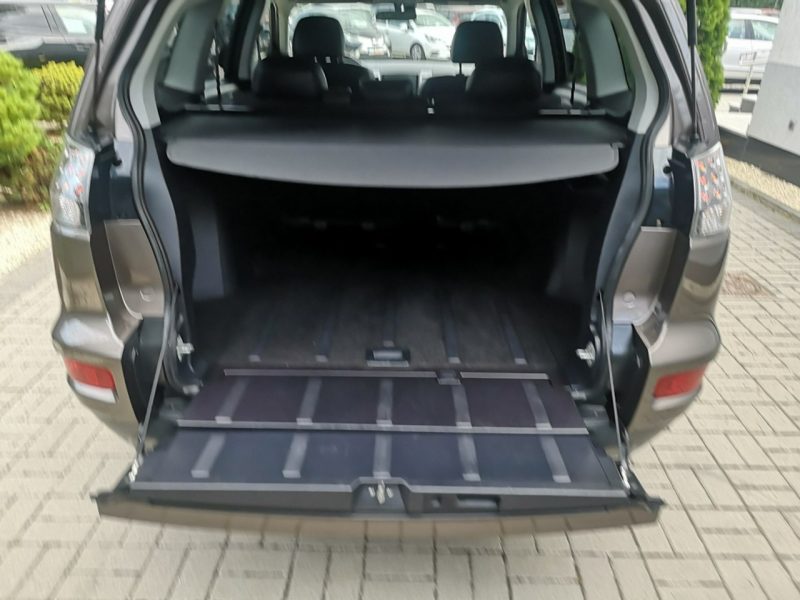Mitsubishi Outlander 2.0 Benzyna 147KM Klimatronik Navi Kamera Tempomat Gwarancja II (2006-2013)