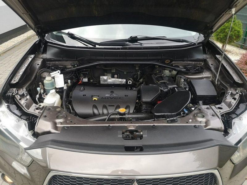 Mitsubishi Outlander 2.0 Benzyna 147KM Klimatronik Navi Kamera Tempomat Gwarancja II (2006-2013)