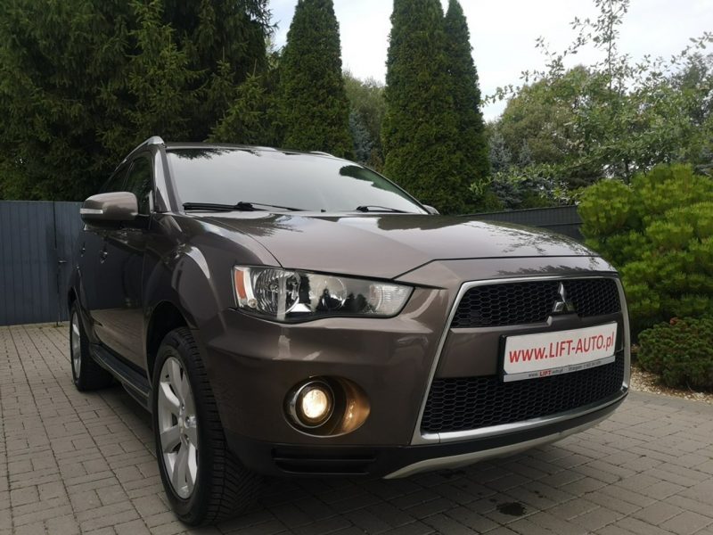 Mitsubishi Outlander 2.0 Benzyna 147KM Klimatronik Navi Kamera Tempomat Gwarancja II (2006-2013)