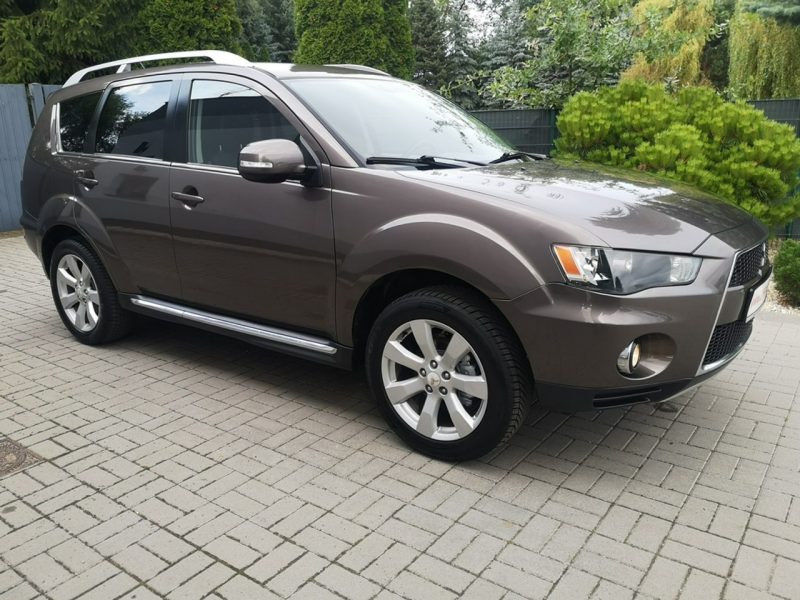 Mitsubishi Outlander 2.0 Benzyna 147KM Klimatronik Navi Kamera Tempomat Gwarancja II (2006-2013)