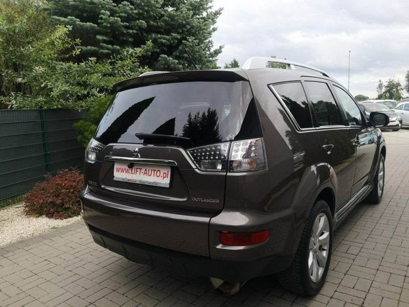Mitsubishi Outlander 2.0 Benzyna 147KM Klimatronik Navi Kamera Tempomat Gwarancja II (2006-2013)