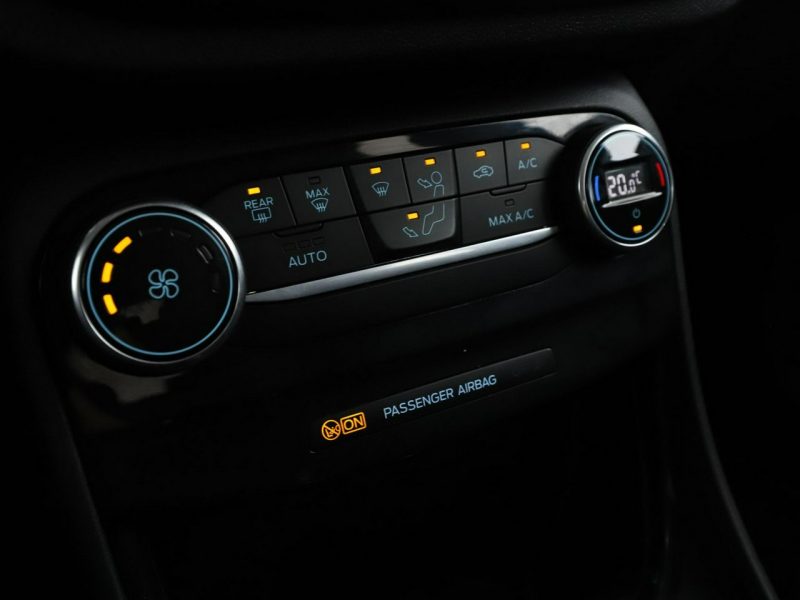 Ford Puma klima auto navi kamera i czujniki parkowania multifunkcja II (2019-)