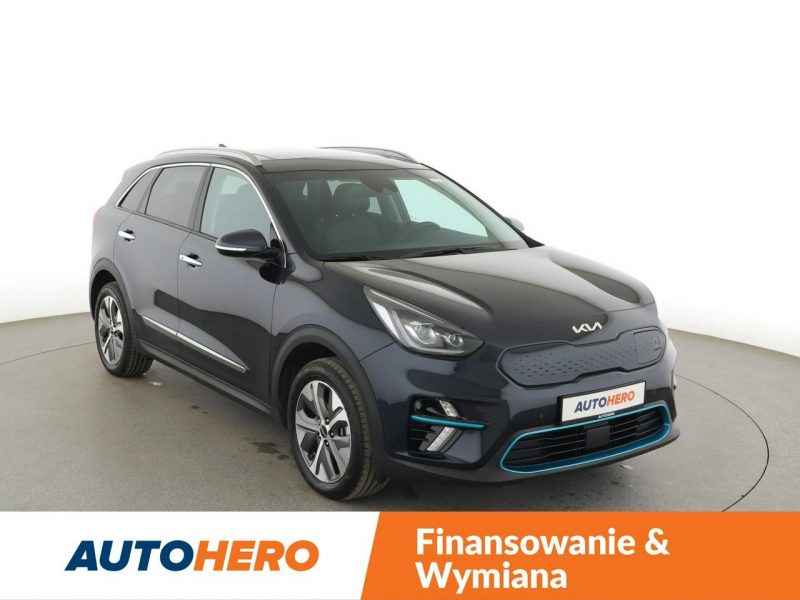 Kia Niro 64 kWh Premium Panorama Navi ACC Grzana Wentylowana Skóra Kamera JBL