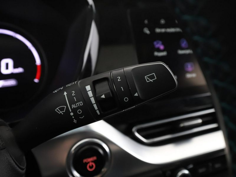Kia Niro 64 kWh Premium Panorama Navi ACC Grzana Wentylowana Skóra Kamera JBL