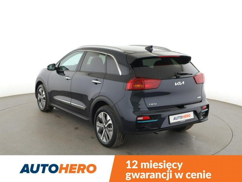 Kia Niro 64 kWh Premium Panorama Navi ACC Grzana Wentylowana Skóra Kamera JBL