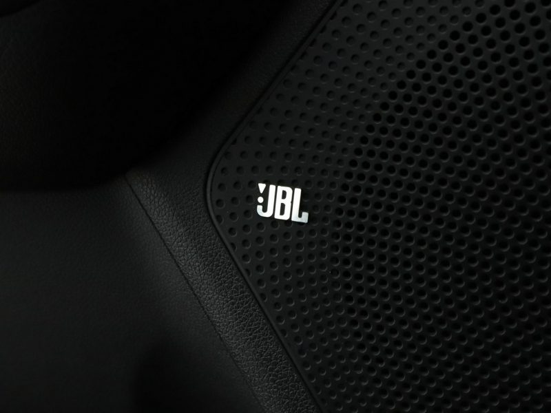 Kia Niro 64 kWh Premium Panorama Navi ACC Grzana Wentylowana Skóra Kamera JBL