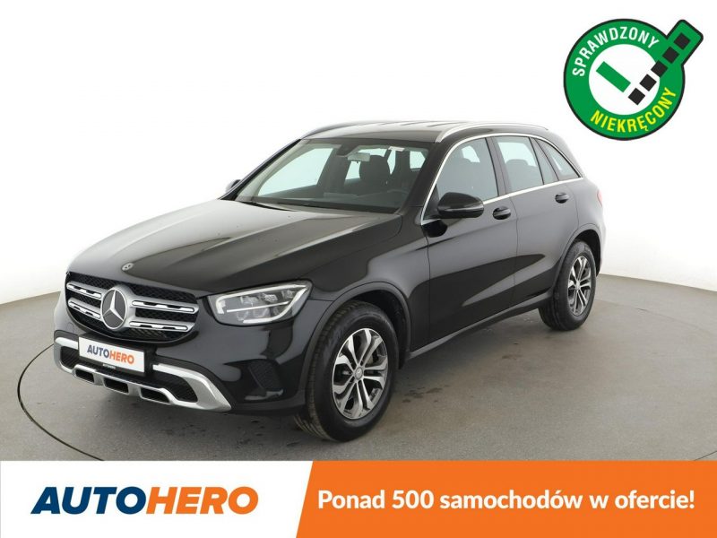 Mercedes GLC 200 200d 4Matic automat navi PDC hak tempomat LED High Performance I (2015-2022)