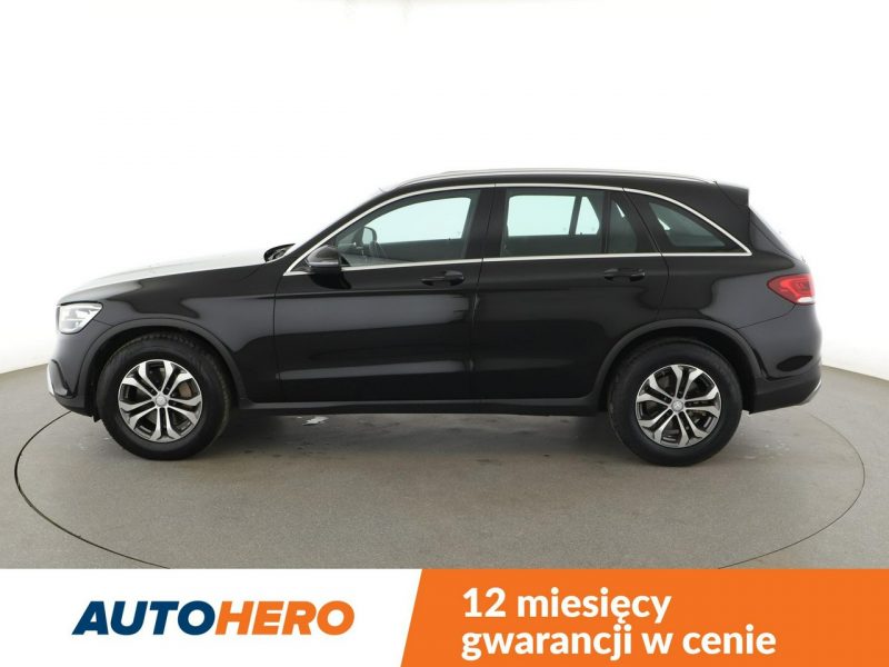Mercedes GLC 200 200d 4Matic automat navi PDC hak tempomat LED High Performance I (2015-2022)