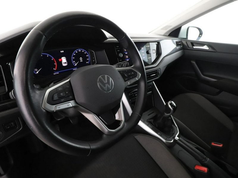 Volkswagen Taigo Life virtual cockpit navi PDC climatronic ACC LED