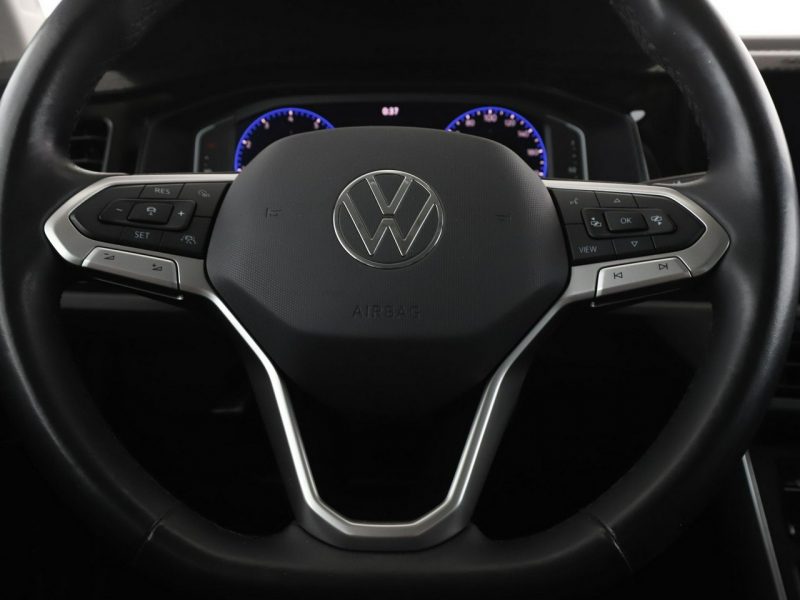 Volkswagen Taigo Life virtual cockpit navi PDC climatronic ACC LED