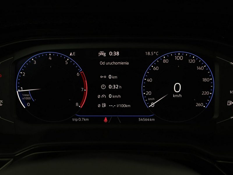 Volkswagen Taigo Life virtual cockpit navi PDC climatronic ACC LED