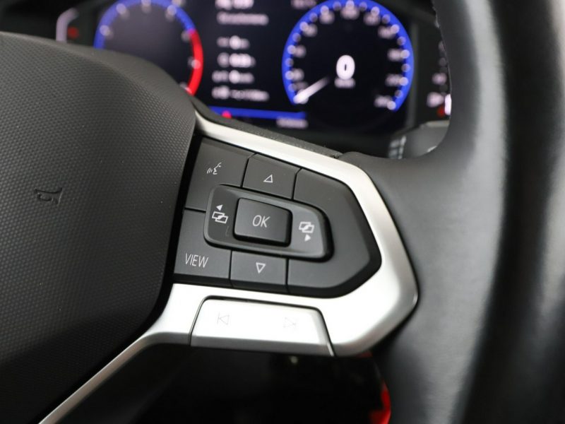 Volkswagen Taigo Life virtual cockpit navi PDC climatronic ACC LED