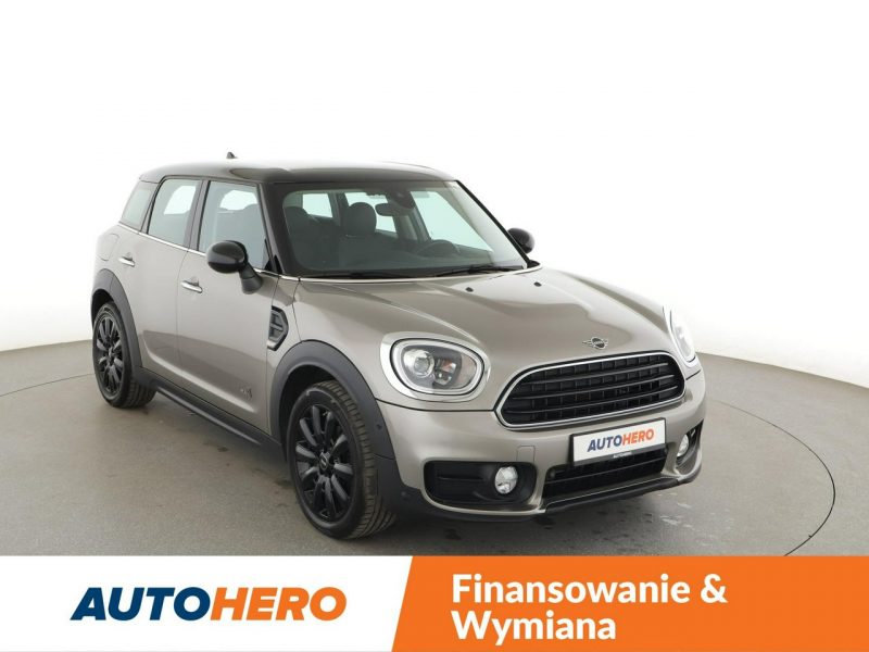 Mini Countryman Cooper ALL4 Chili Automat Navi Tempomat Grzane Sporty El.Klapa PDC LED