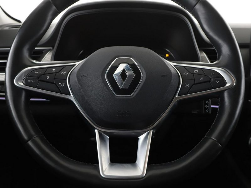 Renault Arkana Automat Navi Klimatyzacja Podgrzewane fotele Czujniki parkowania Bluet