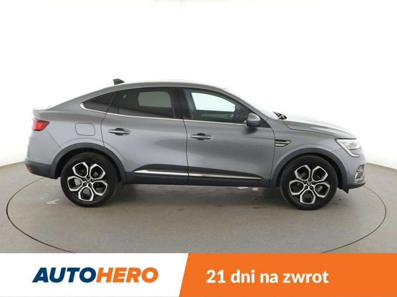 Renault Arkana Automat Navi Klimatyzacja Podgrzewane fotele Czujniki parkowania Bluet