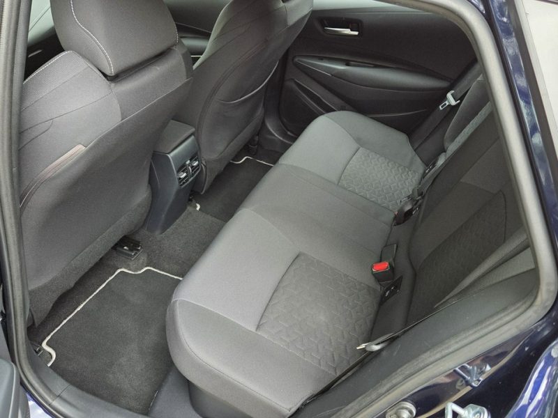 Toyota Corolla 1.8 HSD 122KM FV 23% 76 tyś km!!! Ast. Pasa Kamera Grzane fotele! E21 (2019-)