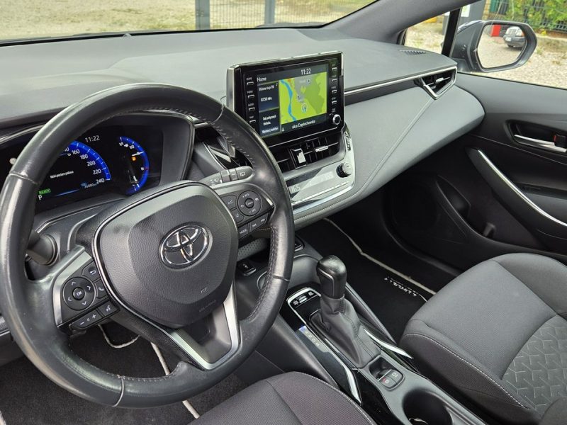 Toyota Corolla 1.8 HSD 122KM FV 23% 76 tyś km!!! Ast. Pasa Kamera Grzane fotele! E21 (2019-)