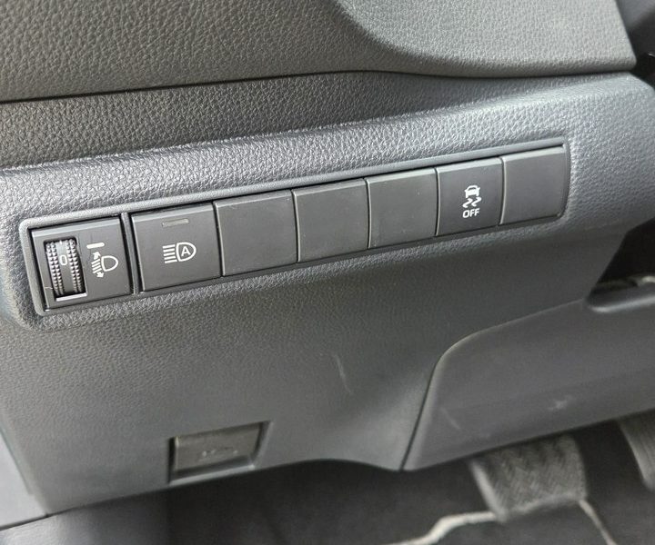 Toyota Corolla 1.8 HSD 122KM FV 23% 76 tyś km!!! Ast. Pasa Kamera Grzane fotele! E21 (2019-)