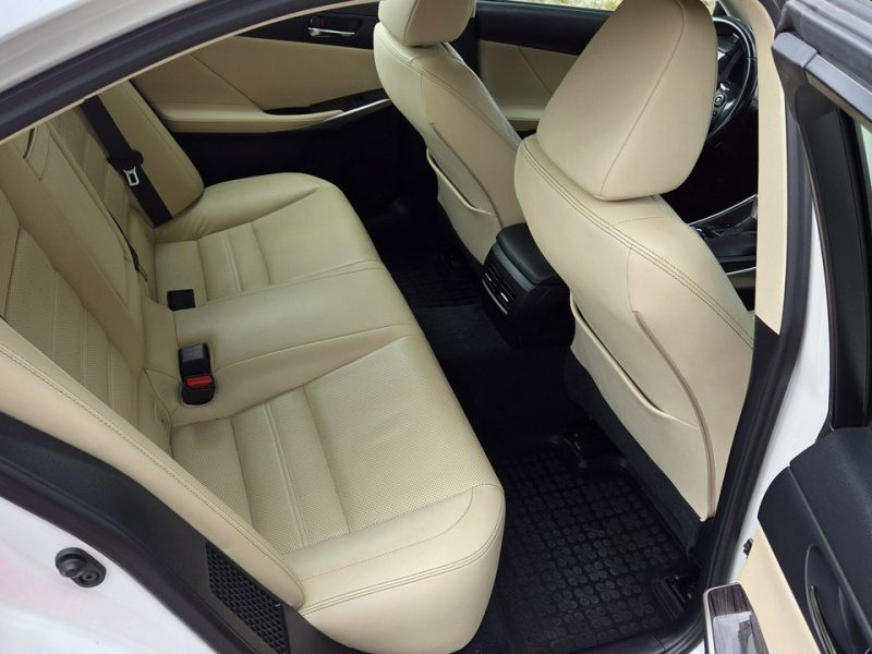 Lexus IS 2.5 Hybrid Hand Free PDC Jasna Skóra Kamera Ast. park Navi Serwis III (2013-)