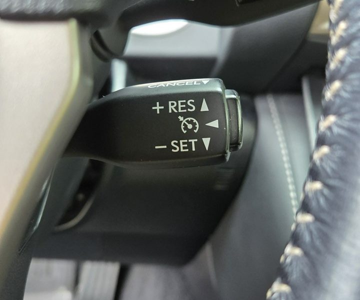 Lexus IS 2.5 Hybrid Hand Free PDC Jasna Skóra Kamera Ast. park Navi Serwis III (2013-)
