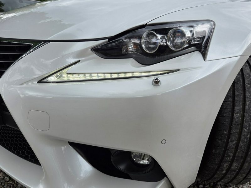 Lexus IS 2.5 Hybrid Hand Free PDC Jasna Skóra Kamera Ast. park Navi Serwis III (2013-)