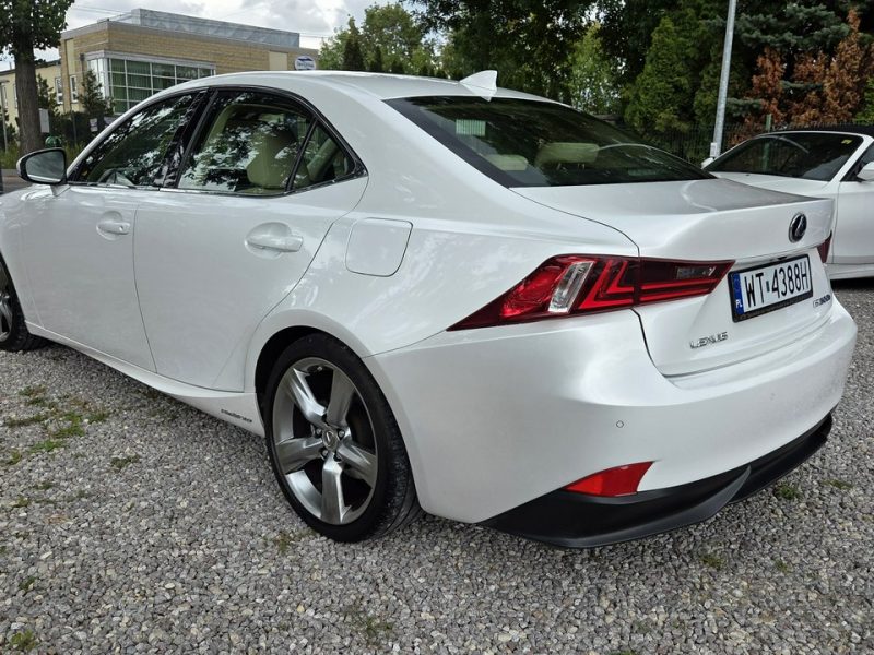 Lexus IS 2.5 Hybrid Hand Free PDC Jasna Skóra Kamera Ast. park Navi Serwis III (2013-)