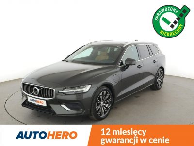 Volvo V60 FV23% PHEV skóra full LED navi klima auto panorama kamery II (2018-)
