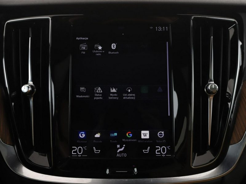 Volvo V60 FV23% PHEV skóra full LED navi klima auto panorama kamery II (2018-)