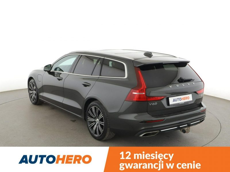 Volvo V60 FV23% PHEV skóra full LED navi klima auto panorama kamery II (2018-)
