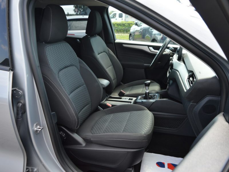 Ford Kuga 1.5 EcoBlue Serwis Bezwypadkowy LED Navi NOWE OPONY Euro-6d III (2019-)