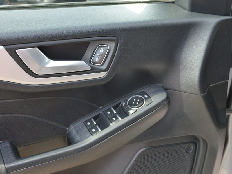 Ford Kuga 1.5 EcoBlue Serwis Bezwypadkowy LED Navi NOWE OPONY Euro-6d III (2019-)