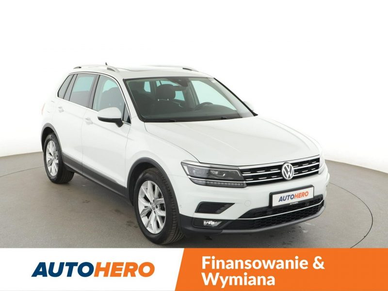 Volkswagen Tiguan Carat Exclusive automat alcantara virtual panorama navi kamera II (2016-2024)