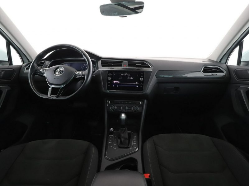 Volkswagen Tiguan Carat Exclusive automat alcantara virtual panorama navi kamera II (2016-2024)