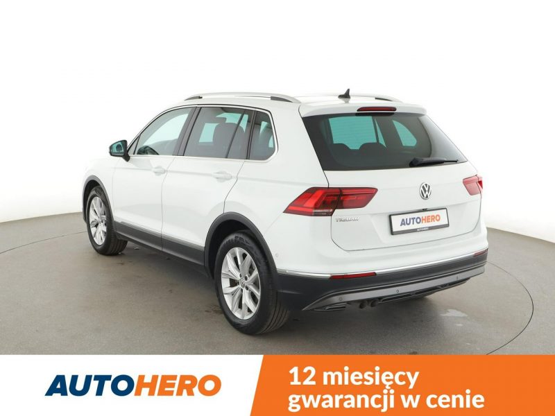 Volkswagen Tiguan Carat Exclusive automat alcantara virtual panorama navi kamera II (2016-2024)
