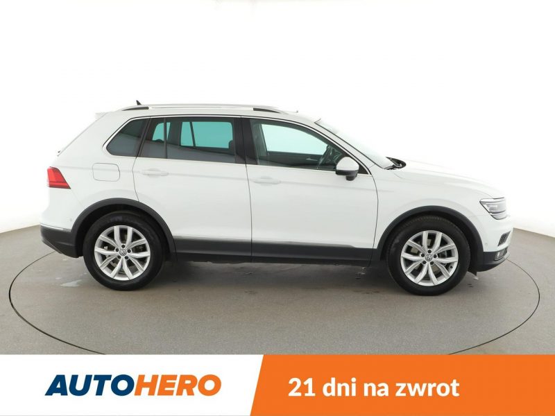 Volkswagen Tiguan Carat Exclusive automat alcantara virtual panorama navi kamera II (2016-2024)