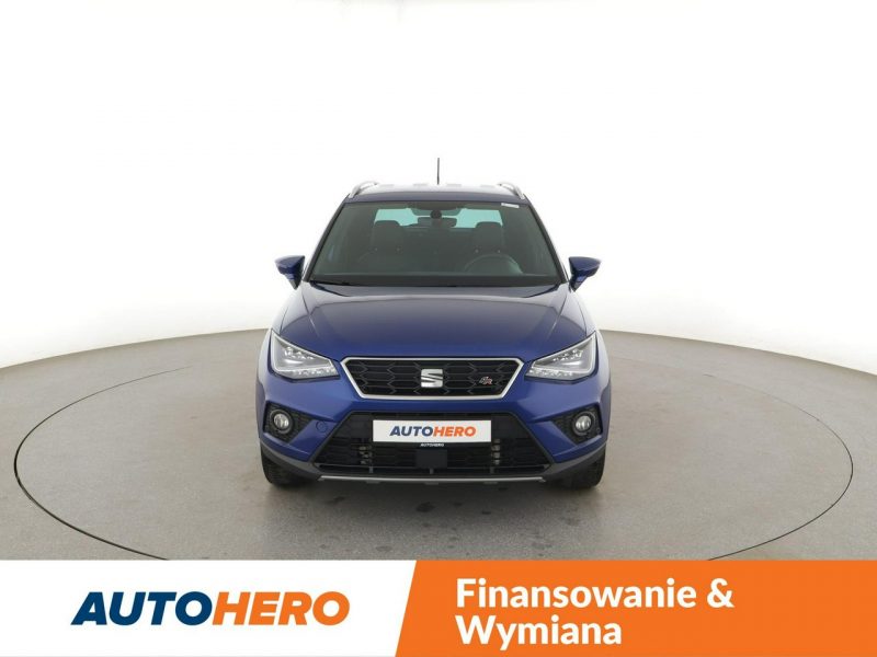Seat Arona FR automat virtual navi alcantara BeatsAudio ACC grzane fotele kamera