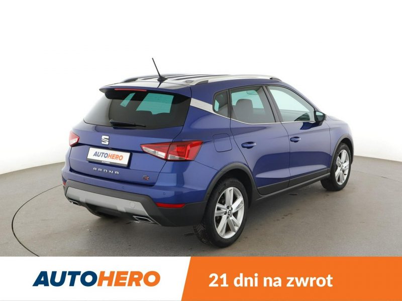 Seat Arona FR automat virtual navi alcantara BeatsAudio ACC grzane fotele kamera