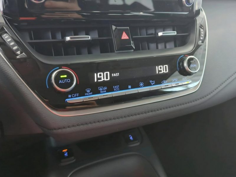 Toyota Corolla 2021 Tylko Salon Polska 1Właściciel JAK NOWY SUPER STAN E21 (2019-)