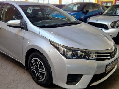 Toyota Corolla ZOBACZ OPIS !!1REJ.2016 r !! W PODANEJ CENIE ROCZNA GWARANCJA !! Seria E16 (2012-)